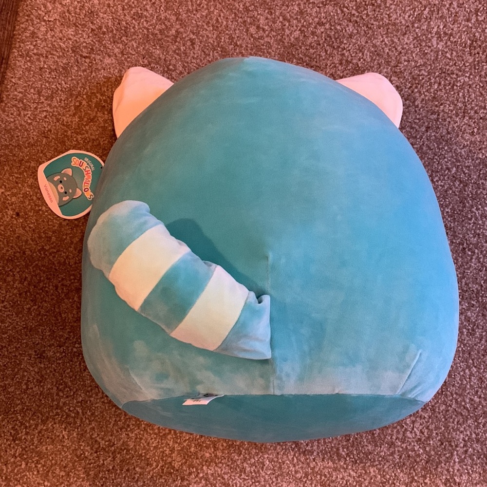 Vanessa 16 inch Squishmallow- super clean - Picture 2 of 5